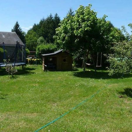 La Grange De Salvaneix Gite Pour 15 Personnes 7 Chambres Avec 6 Sdb-6Wc Sarran Exterior foto
